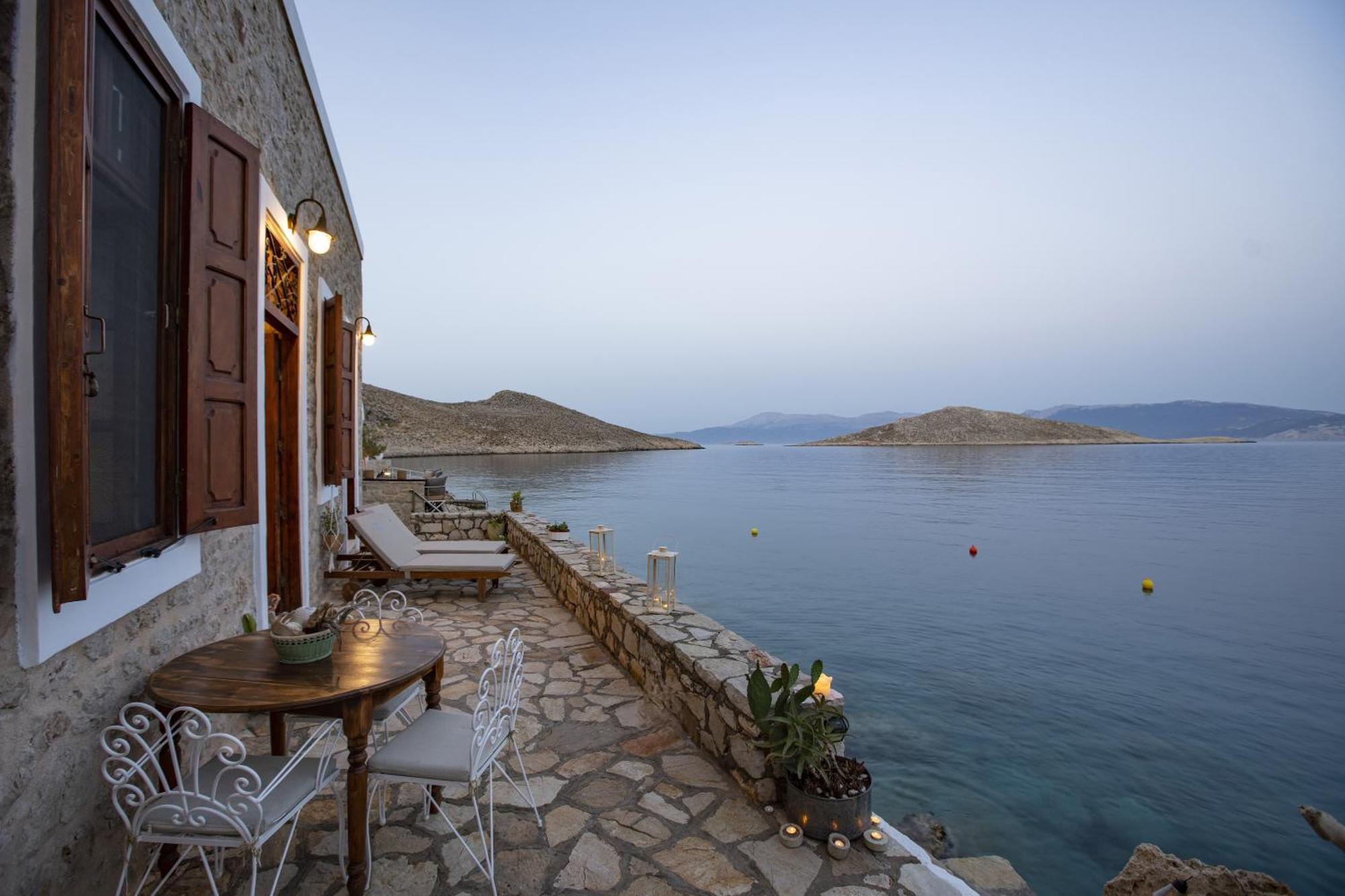 Villa Electra Chalki Town Extérieur photo