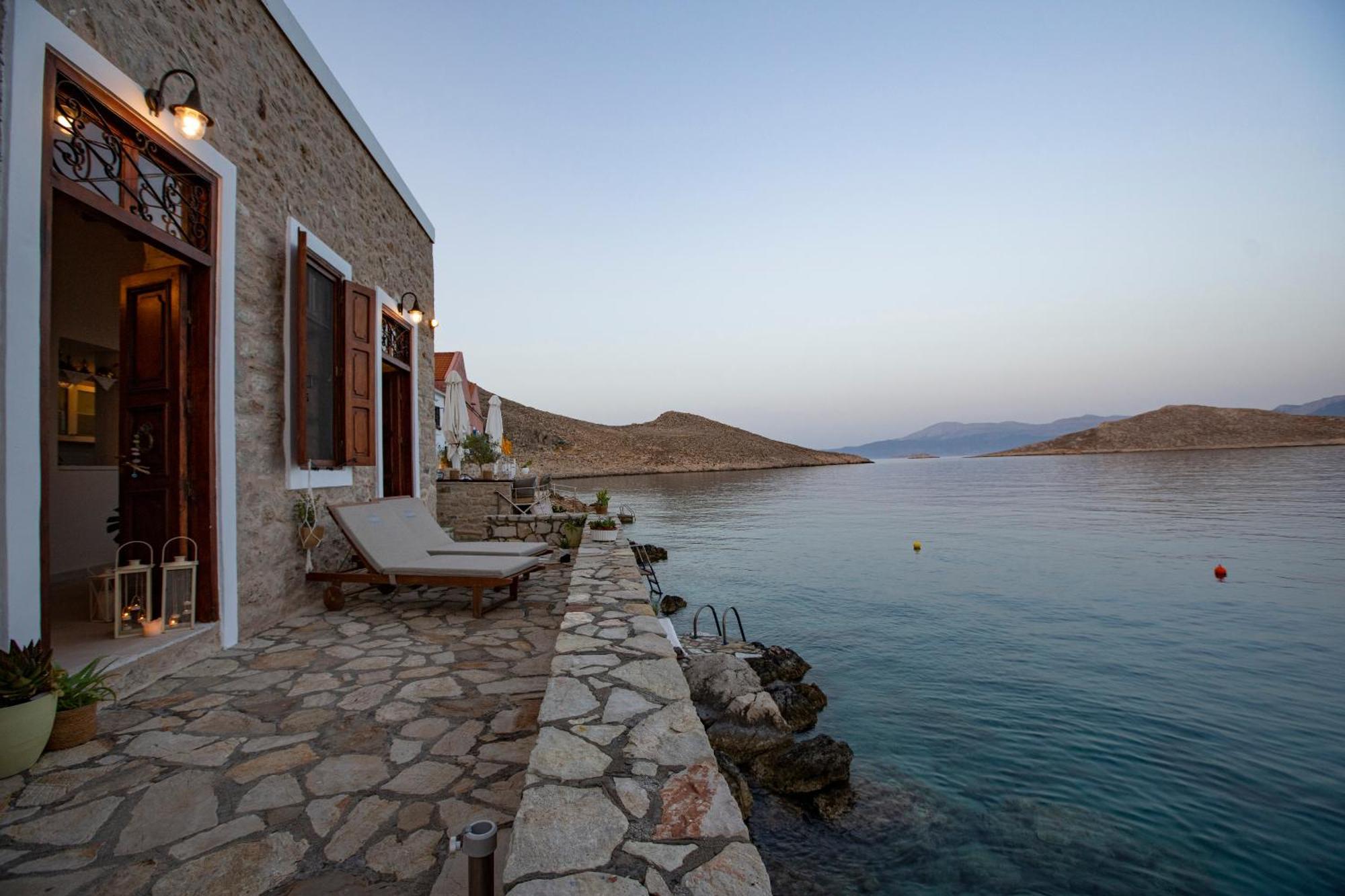 Villa Electra Chalki Town Extérieur photo