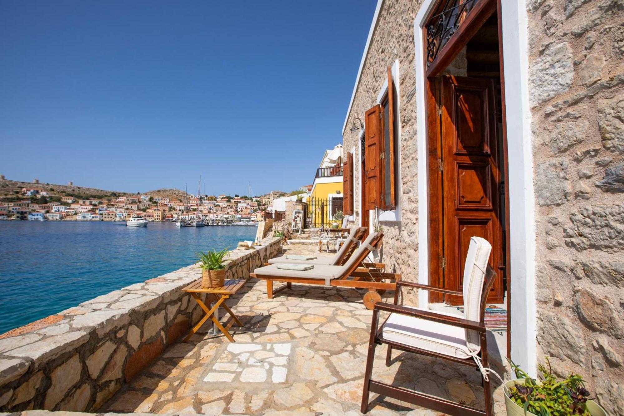 Villa Electra Chalki Town Extérieur photo